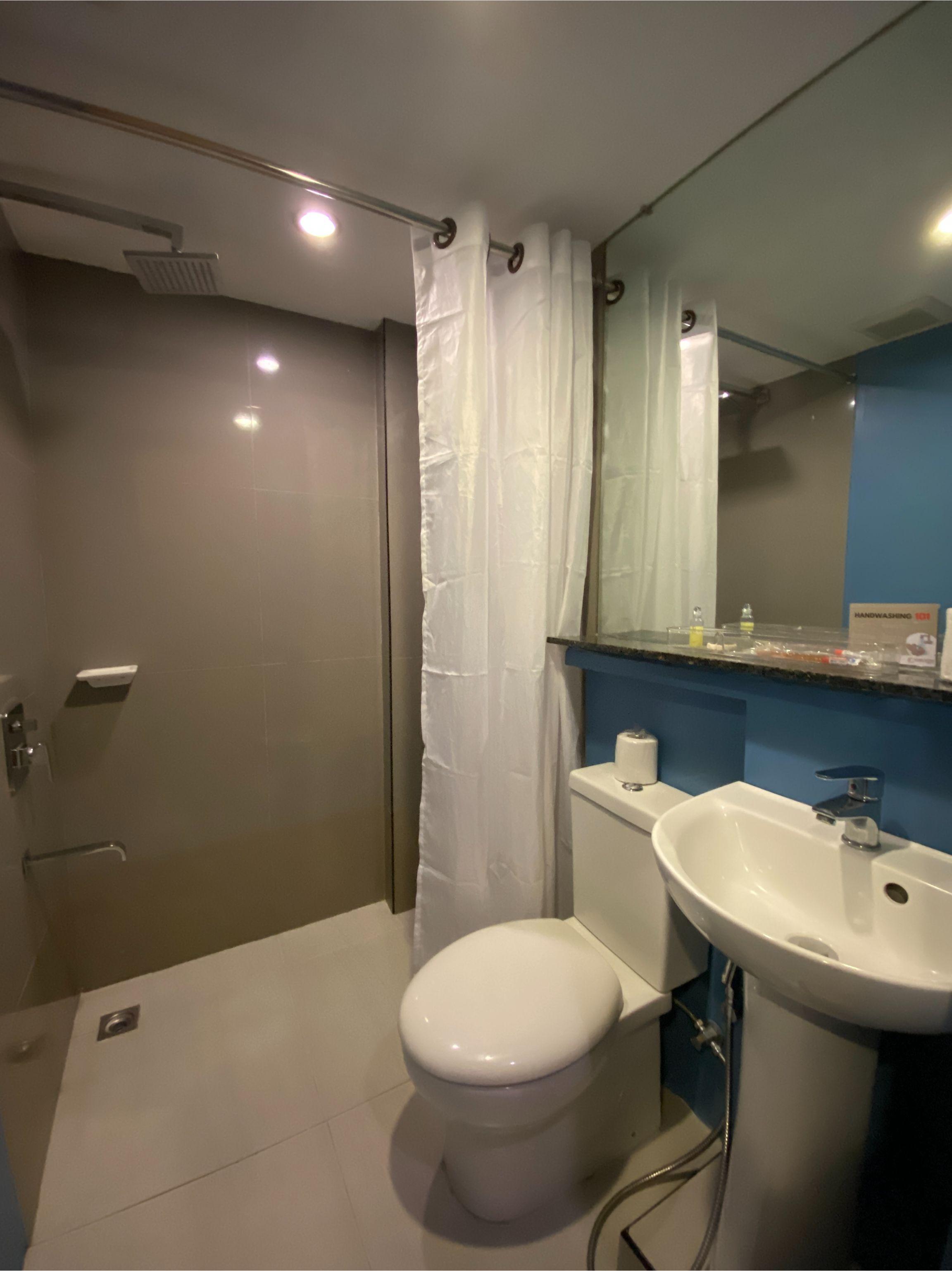 Guijo Suites Makati Makati City Exterior foto