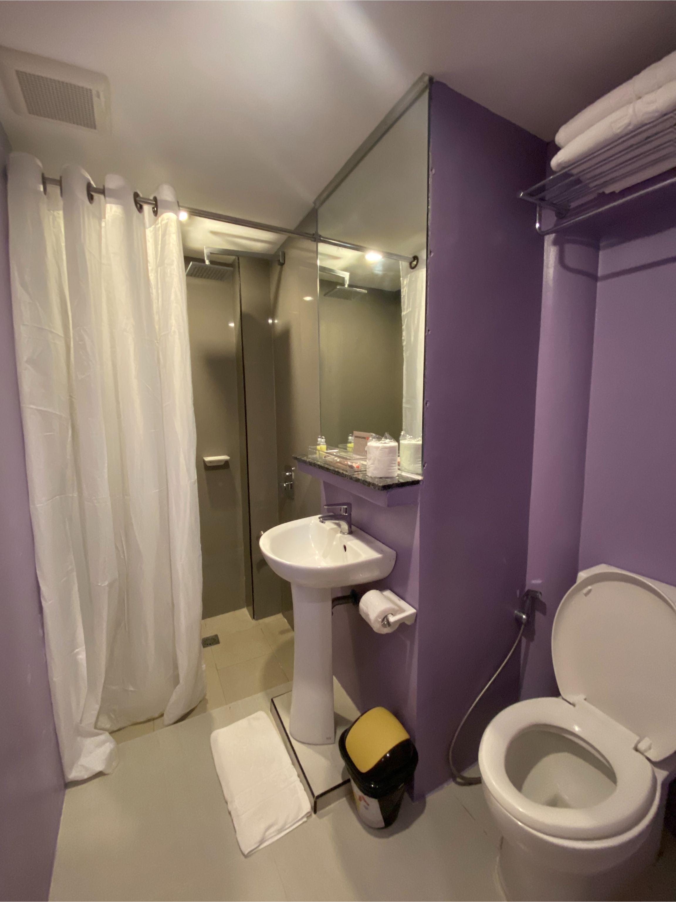 Guijo Suites Makati Makati City Exterior foto